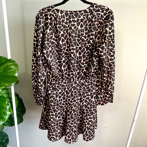 Zara Long Sleeve Short Brown Dress Size M - Picture 3 of 4
